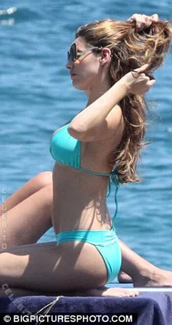 Leaked Kelly brook private photo viral onlyfans