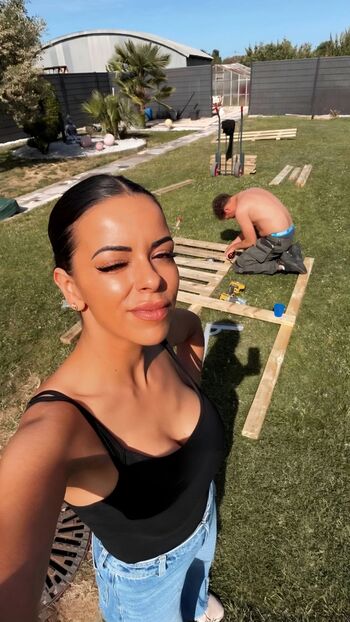 Leaked Kelly cruz private photo viral onlyfans