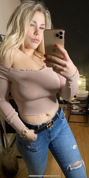 Leaked Kelly vandermyns private photo viral onlyfans
