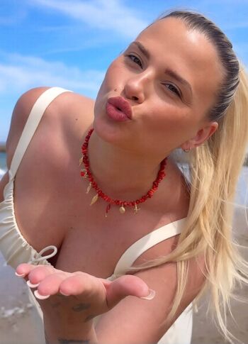 Leaked Kelly vedovelli private photo viral onlyfans