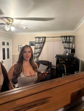 Leaked Kelly private photo viral onlyfans