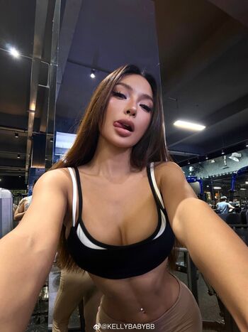 Kellybaby_yy