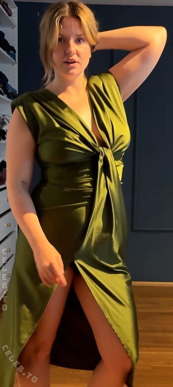 Leaked Kellymissesvlog private photo viral onlyfans