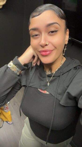 Leaked Kellz clipz page private photo viral onlyfans