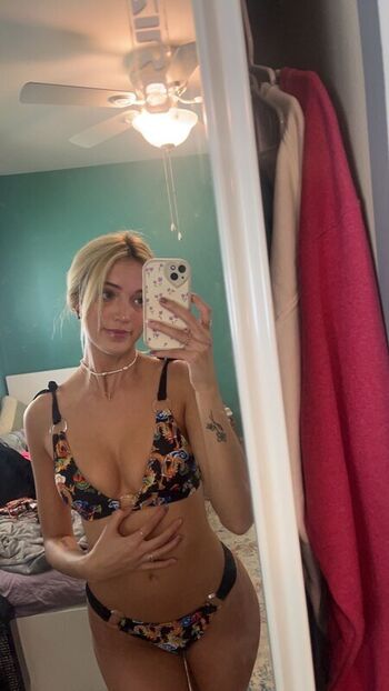 Kelsey.yessian