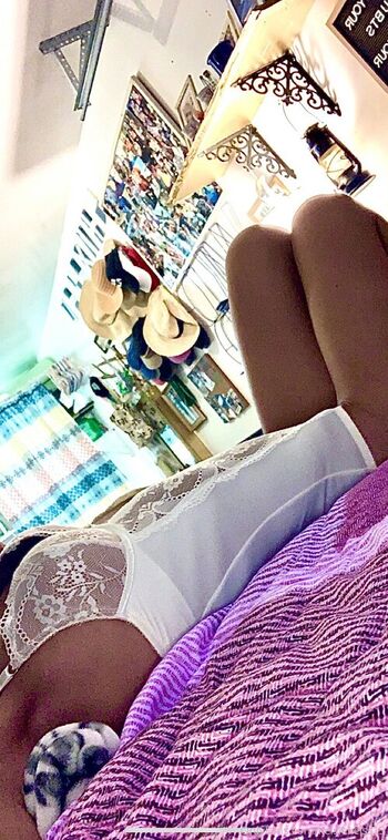Leaked Kelsiekelss page private photo viral onlyfans