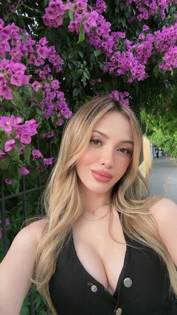 Leaked Kemintton private photo viral onlyfans