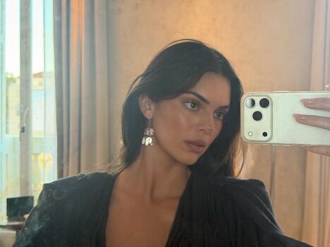 Leaked Kendall jenner  page private photo viral onlyfans