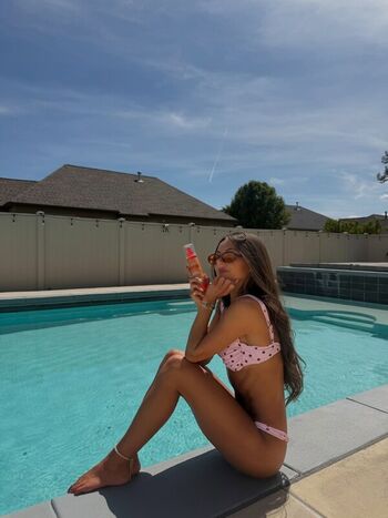 Leaked Kennedy ahlmann private photo viral onlyfans