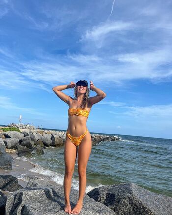 Leaked Kenzie sommers page private photo viral onlyfans