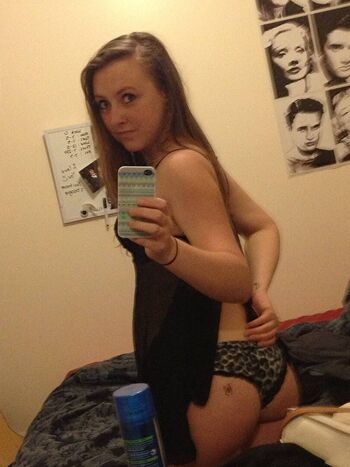 Leaked Kerry b page private photo viral onlyfans