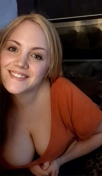Leaked Kerry b page private photo viral onlyfans