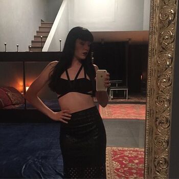 Leaked Kerry b page private photo viral onlyfans