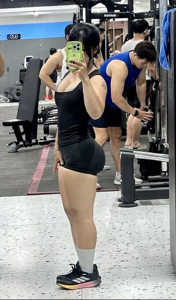 Leaked Khoai lan private photo viral onlyfans