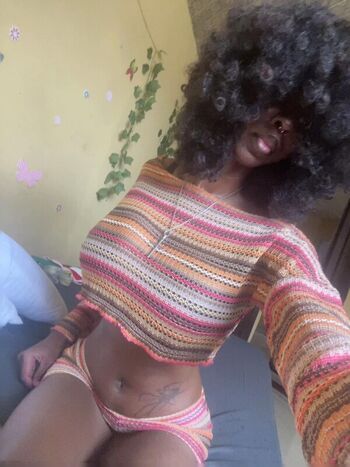 Leaked Kikiolaola private photo viral onlyfans