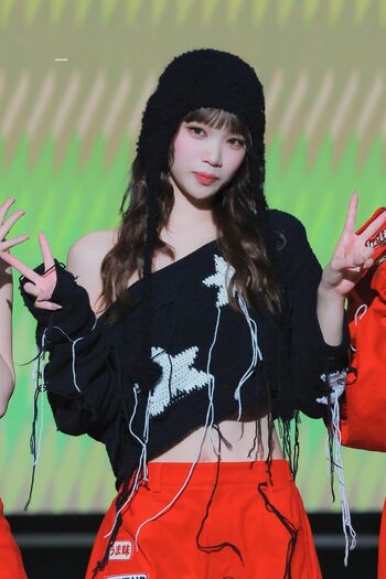 Leaked Kim chaewon  page private photo viral onlyfans