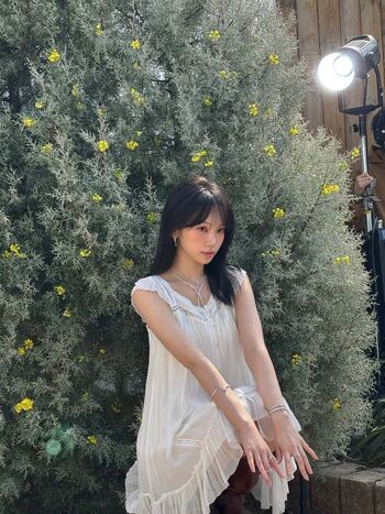 Leaked Kim chaewon  page private photo viral onlyfans