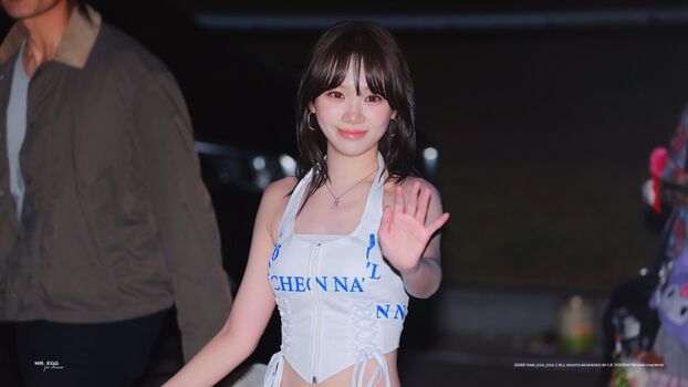 Leaked Kim chaewon  page private photo viral onlyfans