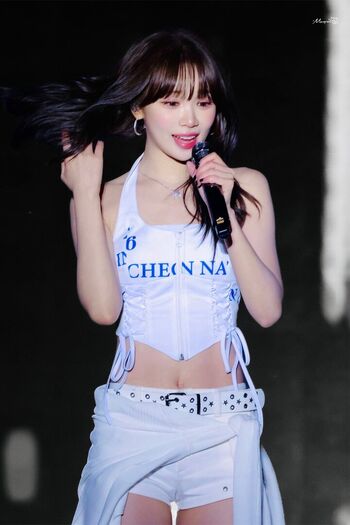 Leaked Kim chaewon  page private photo viral onlyfans