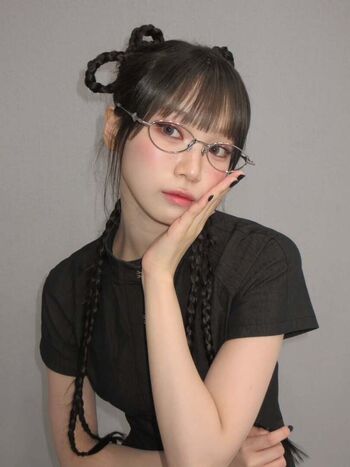 Kim Chaewon