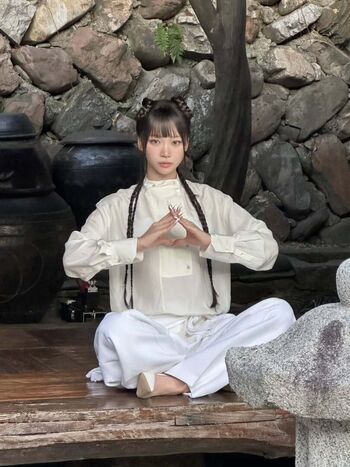 Leaked Kim chaewon private photo viral onlyfans