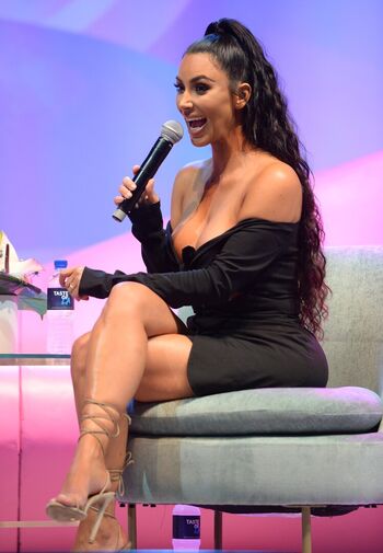 Leaked Kim kardashian  page private photo viral onlyfans