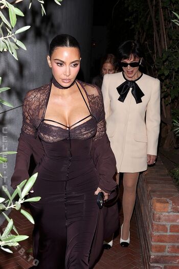 Leaked Kim kardashian  page private photo viral onlyfans