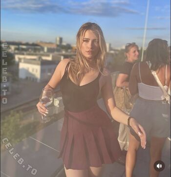 Kim Sara