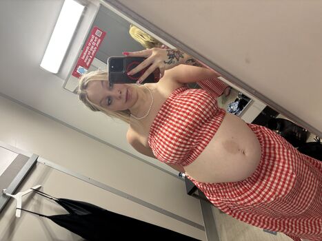 Leaked Kinzyyyy private photo viral onlyfans