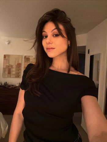 Leaked Kira kosarin  page private photo viral onlyfans