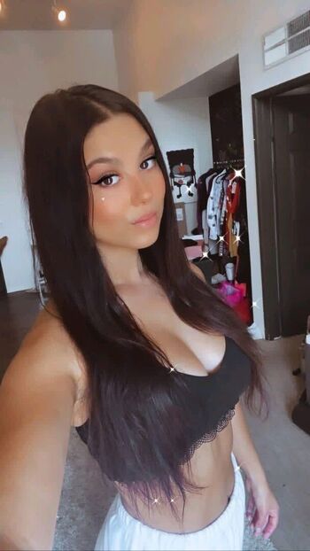 Leaked Kira kosarin  page private photo viral onlyfans