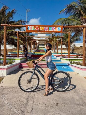 Leaked Kira kosarin  page private photo viral onlyfans