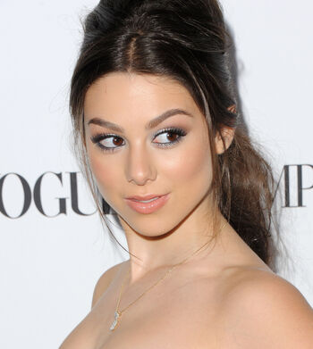 Leaked Kira kosarin private photo viral onlyfans