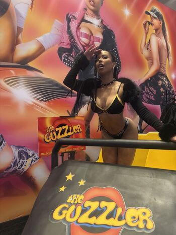 Leaked Kira noir page private photo viral onlyfans
