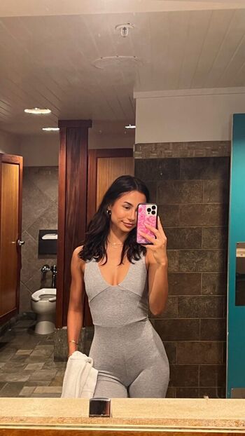 Leaked Kirra santos page private photo viral onlyfans