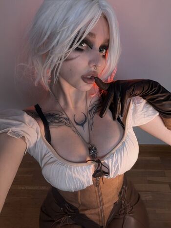 kisslickk_