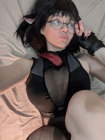 kisslickk_