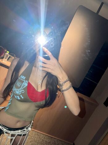 Leaked Kisslife page private photo viral onlyfans