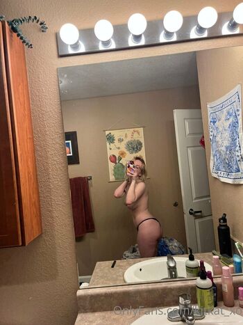 kitkat_xo