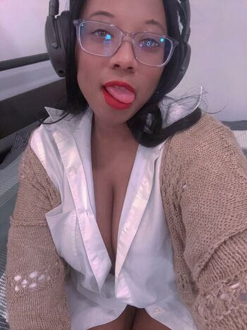 Leaked Kittyflutevt private photo viral onlyfans