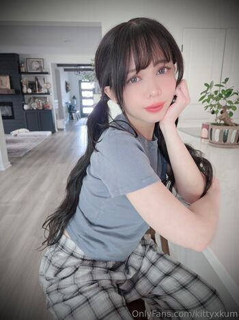 Leaked Kittyxkum  page private photo viral onlyfans