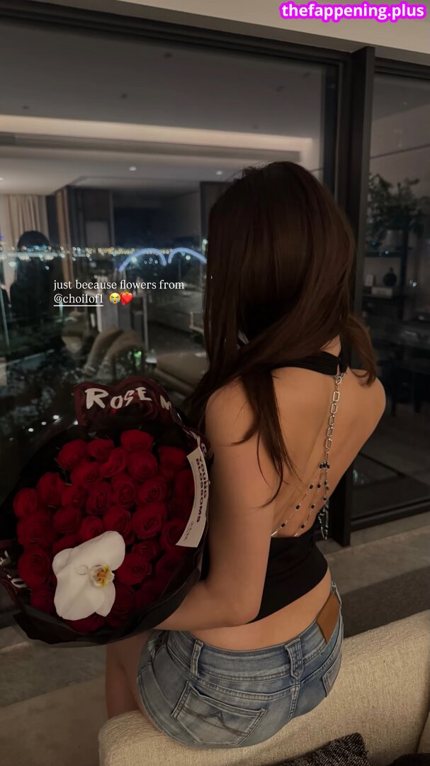 28.2.01 / kkarenz / kkarenzeng Foto OnlyFans Desnuda #10