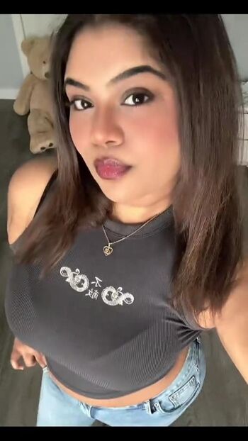 Kkarishma66