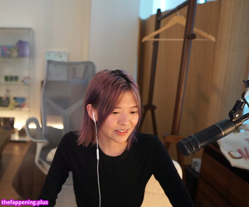 Kkatamina / Miyoung Foto OnlyFans Desnuda #309