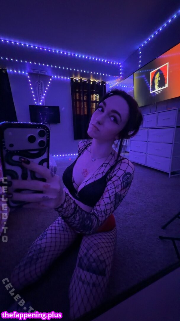 https: / kkaywwaa Fotografie OnlyFans Dezbrăcată #48