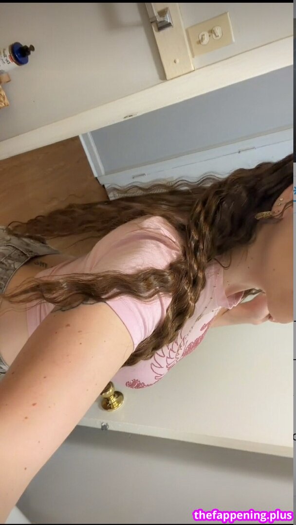 https: / kkbabyyyyyy Foto OnlyFans Nua #3