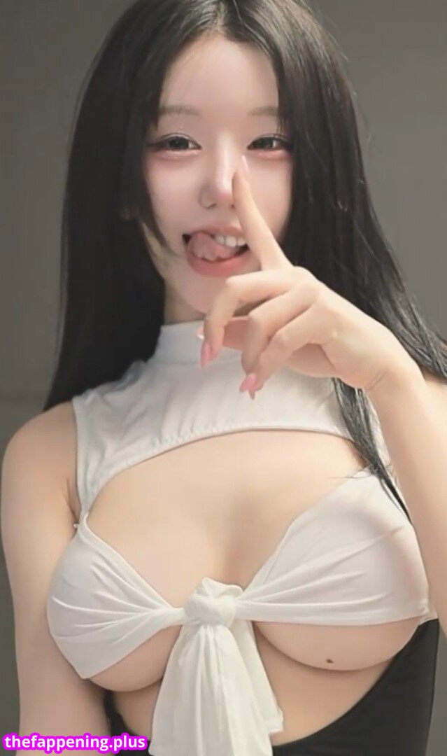kkok7816 / kook1916 / midi Naken OnlyFans Foto #198
