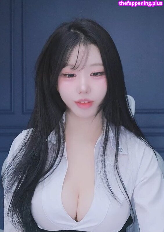 kkok7816 / kook1916 / midi Meztelen OnlyFans Fotó #237