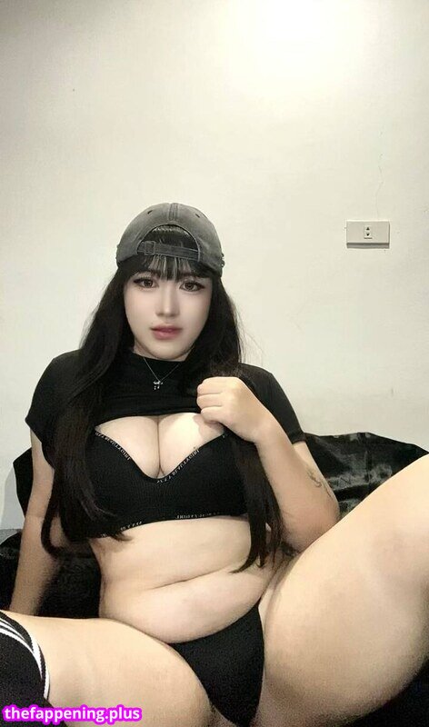 Kkura Neko / mikkuraachann / neko.kkura / pinky_kura / xsakuranekox Nude OnlyFans Photo #47