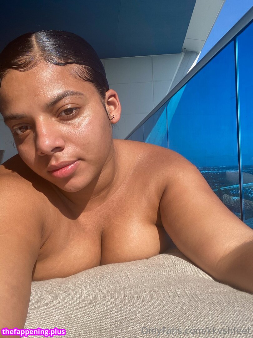 kkvshfeet Foto OnlyFans Nua #7